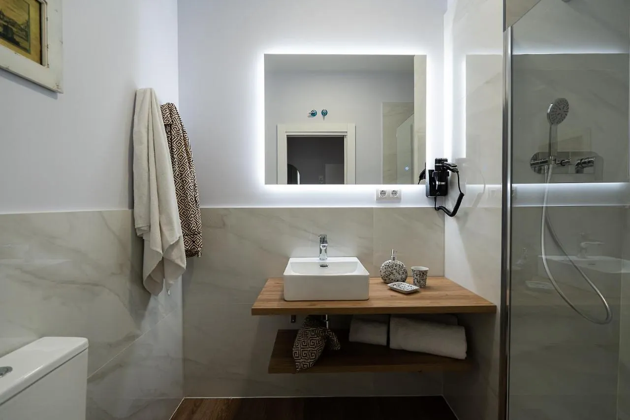 Center Suite Acebedos Santander 0*,